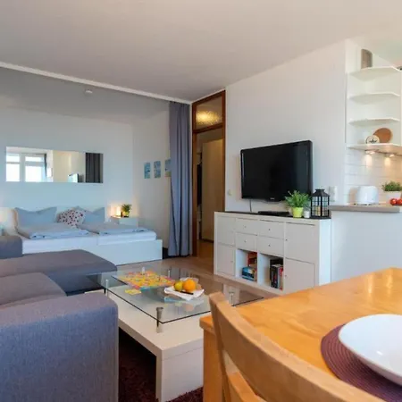 Ferienpark-heiligenhafen-haus-f-wohnung-12-07 *